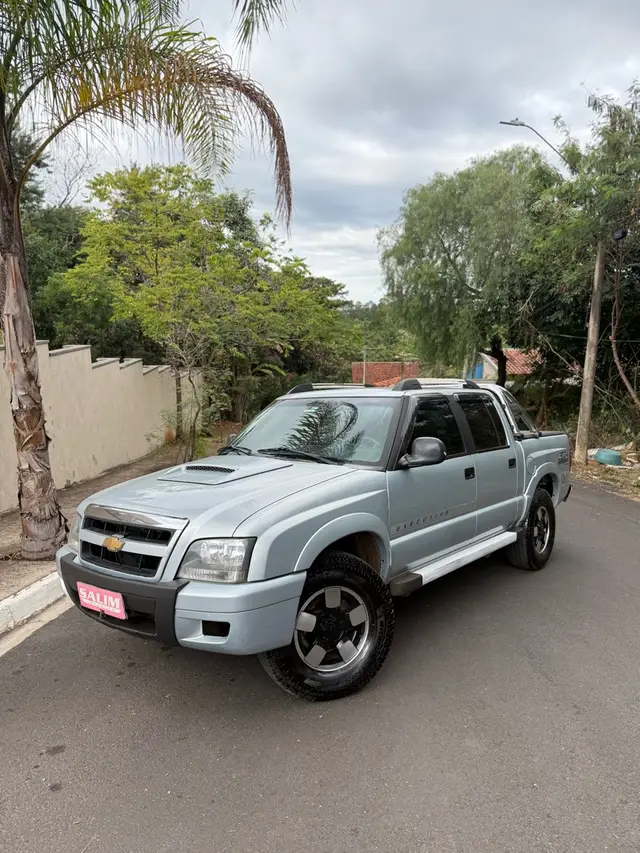 Carro Chevrolet S10 Cabine Dupla 2010 S10 Executive 4x4 2.8 Turbo Electronic (Cab Dupla)