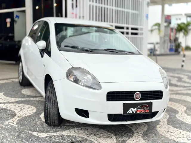 Carro Fiat Punto 2012 Attractive 1.4 (Flex)
