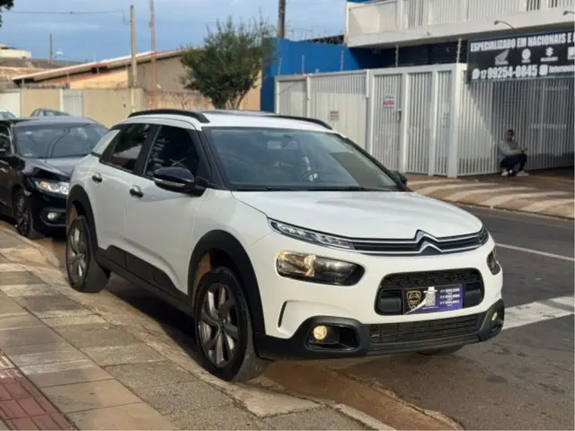 Carro Citroën C4 Cactus 2019 1.6 Feel (Aut) (Flex)