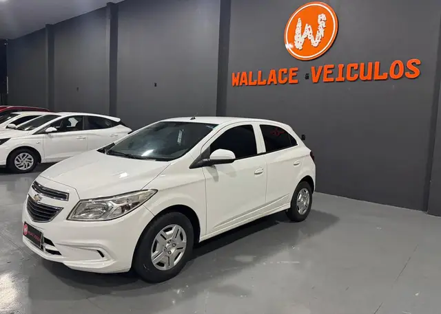 Carro Chevrolet Onix 2015 1.0 LT SPE/4