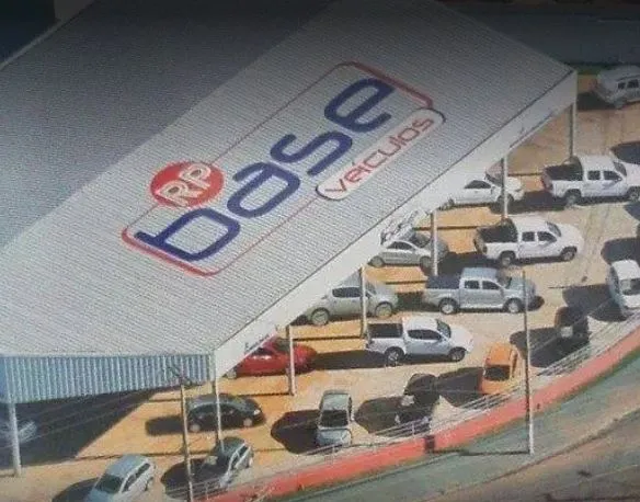 Fachada da loja Base Veículos - Ribeirão Preto - SP
