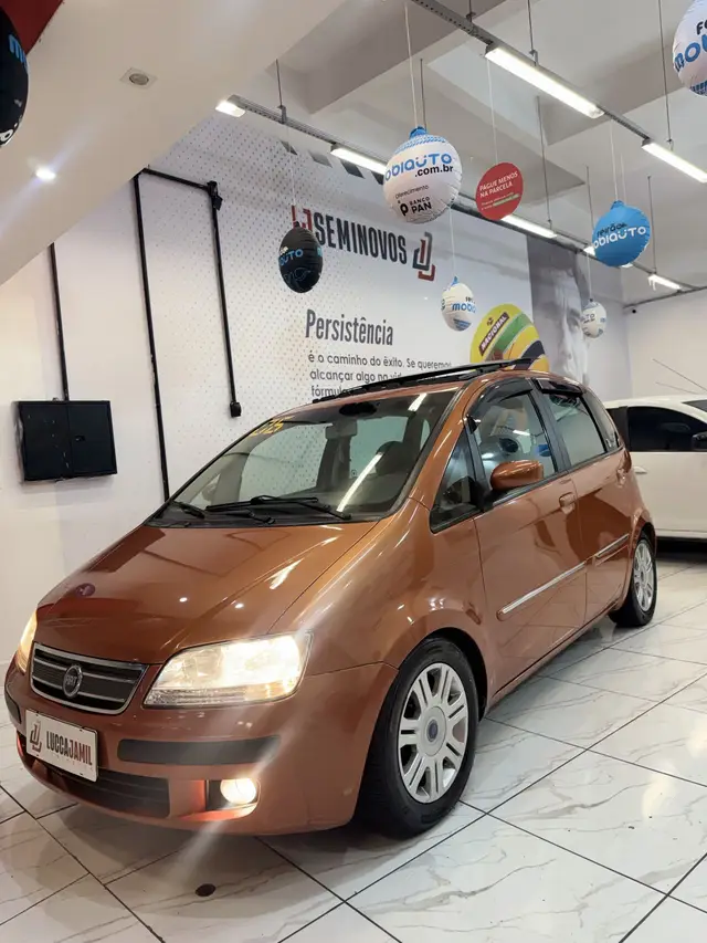 Carro Fiat Idea 2006 HLX 1.8 (Flex)