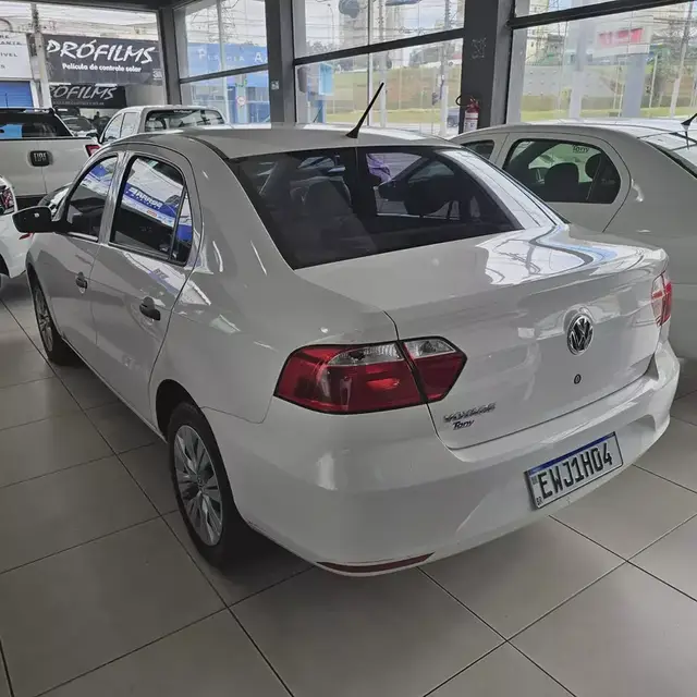 Carro Volkswagen Voyage 2023 1.0 MPI (Flex)