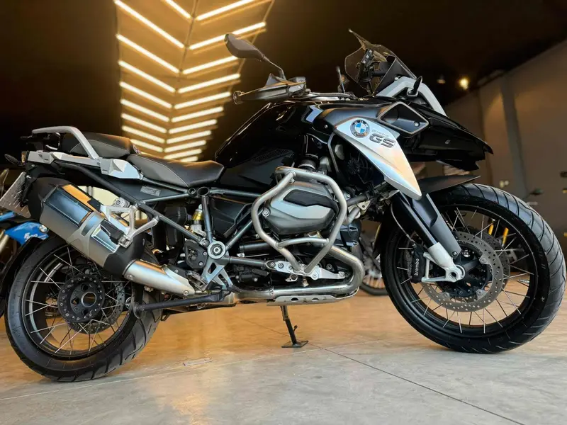 BMW GS Triple Black