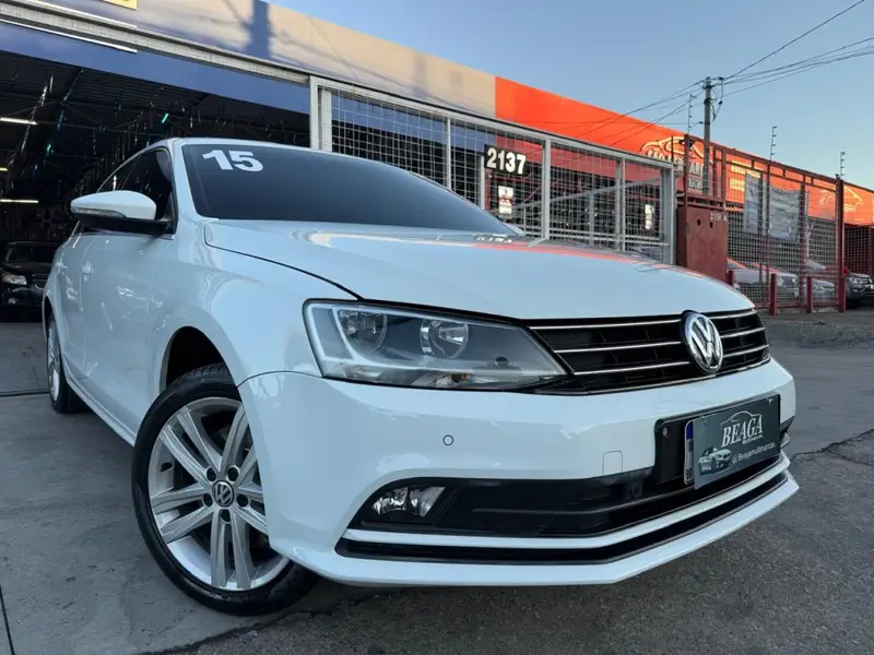 Volkswagen Jetta 2.0 TSI Highline DSG
