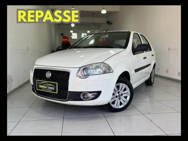 Carro Fiat Palio 2011 Attractive 1.4 8V (Flex)