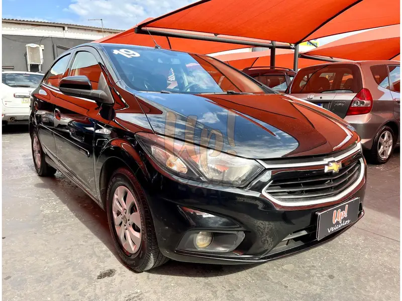 Chevrolet Onix 1.0 LT SPE/4