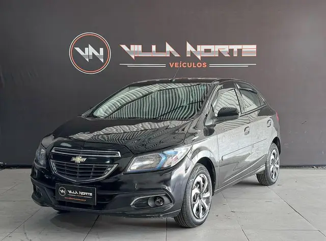 Carro Chevrolet Onix 2015 1.4 LT SPE/4 (Aut)