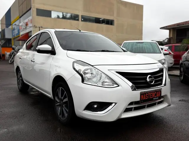 Carro Nissan Versa 2018 1.6 16V SL FlexStart CVT (Flex)