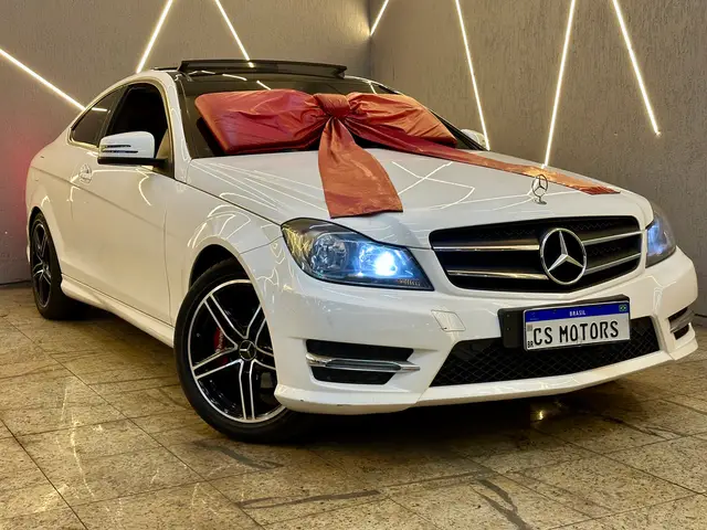 Carro Mercedes-Benz Classe C 2015 C 180 Coupé Sport Turbo