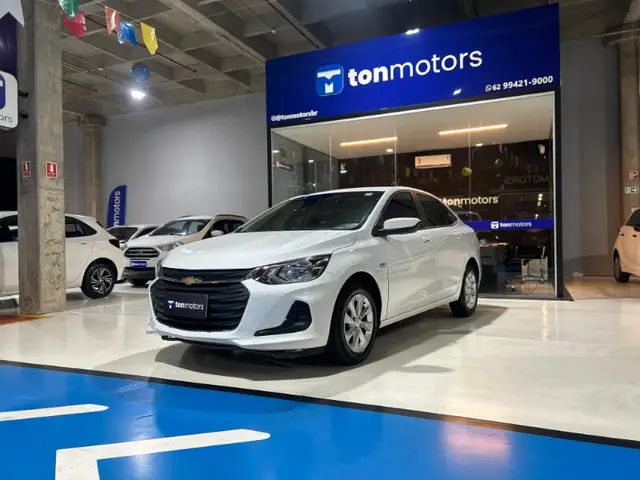 Carro Chevrolet Onix Plus 2021 1.0 LT II (Flex)