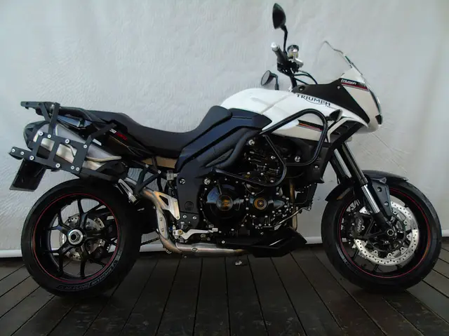Moto Triumph Tiger 1050 2015 Sport (ABS)