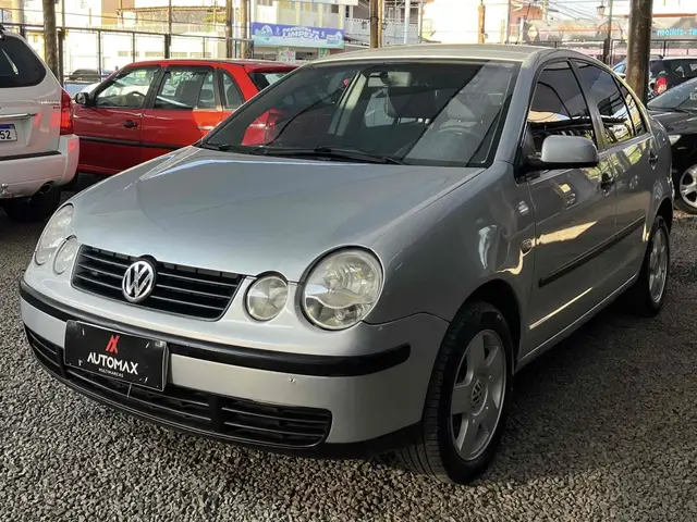 Carro Volkswagen Polo Sedan 2004 1.6 8V