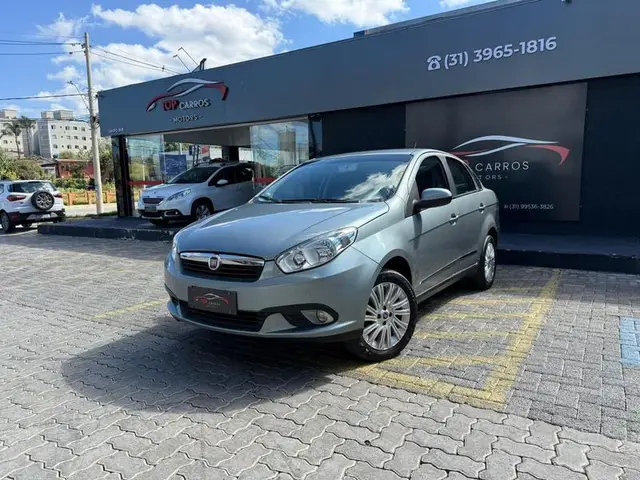 Carro Fiat Grand Siena 2015 Essence 1.6 16V (Flex)
