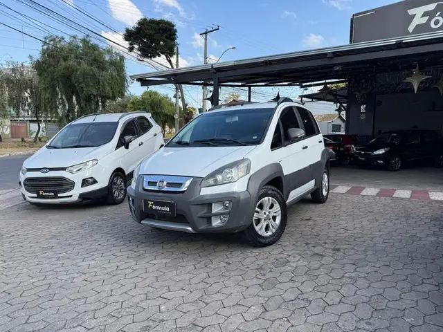 Carro Fiat Idea 2014 Adv./ Adv.LOCK.Dualogic 1.8 Flex 5p