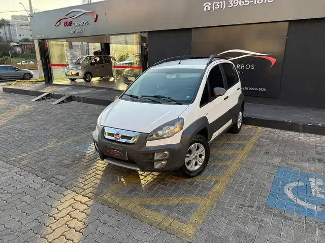 Carro Fiat Idea 2014 Adv./ Adv.LOCK.Dualogic 1.8 Flex 5p
