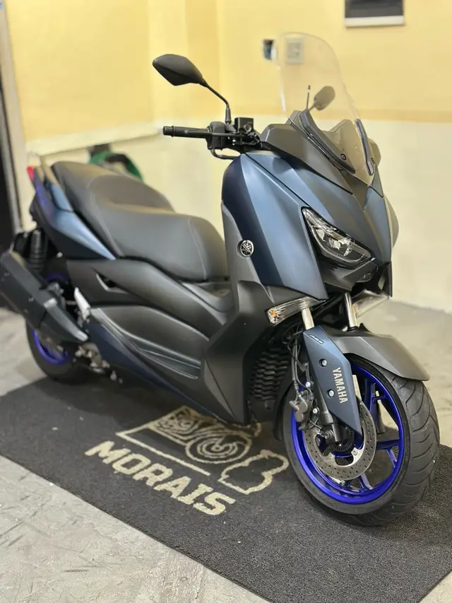 Moto Yamaha XMax 2024 ABS
