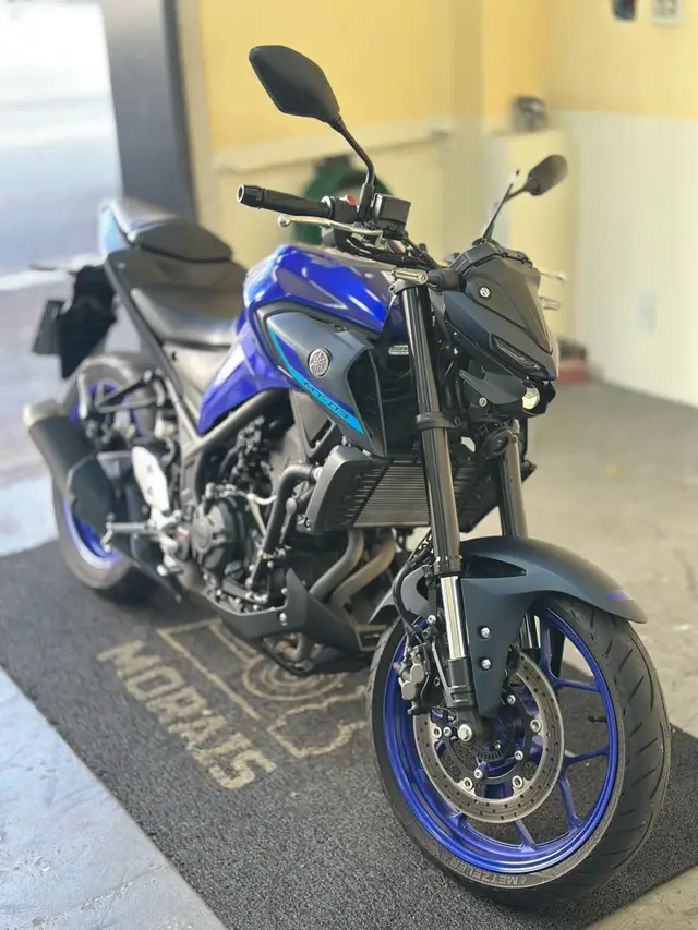 Moto Yamaha MT-03 2024 ABS