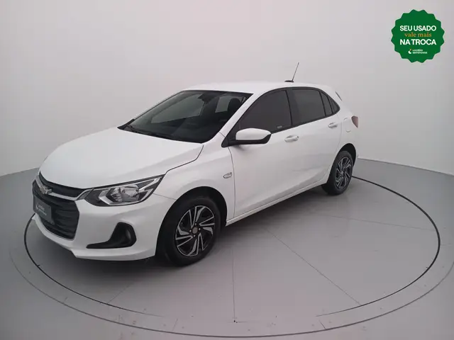 Carro Chevrolet Onix Plus 2025 LT 1.0