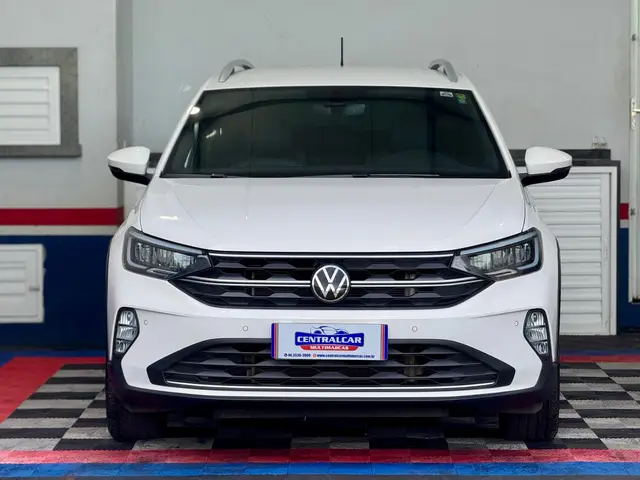 Carro Volkswagen Nivus 2024 Highline 200 TSI