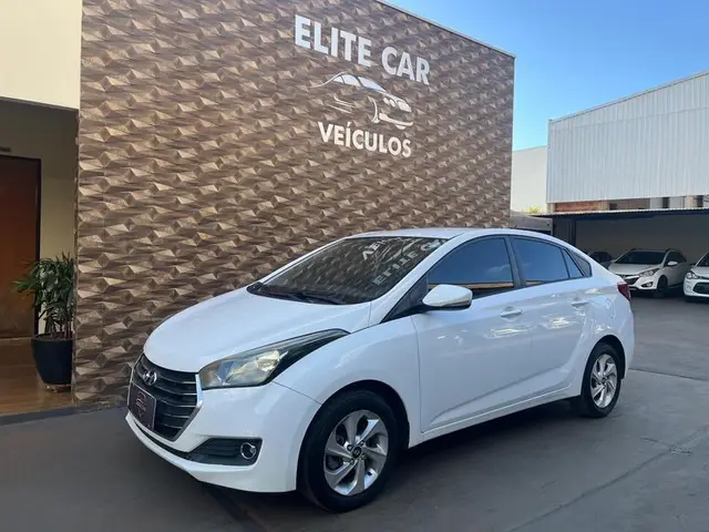 Carro Hyundai HB20S 2016 1.6 Comfort Plus (Aut) (Flex)