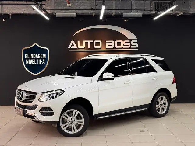 Carro Mercedes-Benz GLE 350d 2018 GLE 350 D Sport 4Matic