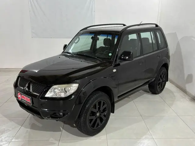 Carro Mitsubishi Pajero TR4 2010 2.0 16V 4x4 (flex) (aut)