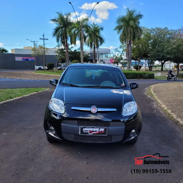 Carro Fiat Palio 2014 Attractive 1.4 8V (Flex)