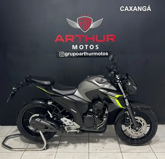 Moto Yamaha YS 250 Fazer 2024 ABS