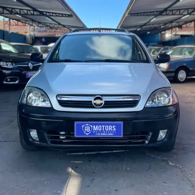 Carro Chevrolet Montana 2010 Conquest 1.4 (Flex)