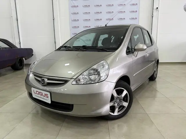 Carro Honda Fit 2007 LX 1.4