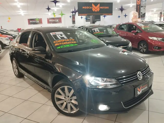 Carro Volkswagen Jetta 2014 2.0 Comfortline Tiptronic (Flex)