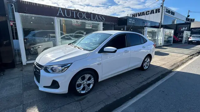 Carro Chevrolet Onix Plus 2023 LTZ 1.0 Turbo