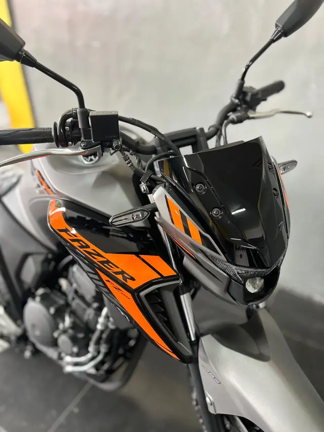 Moto Yamaha Fazer FZ25 2025 Connected