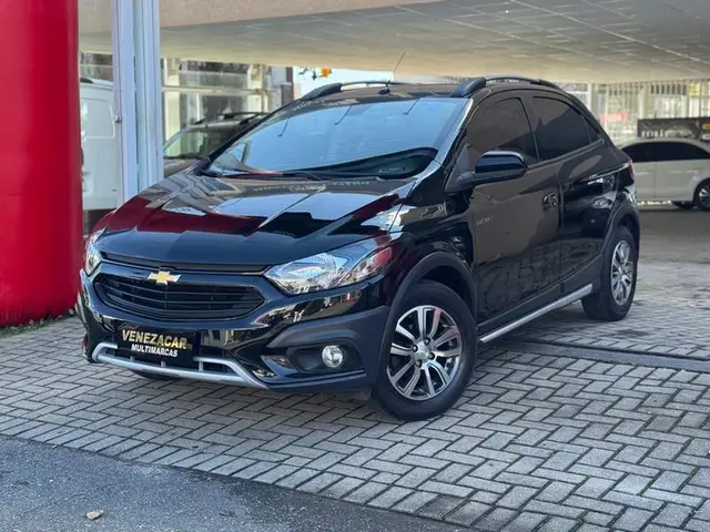 Carro Chevrolet Onix 2017 1.4 Activ SPE/4