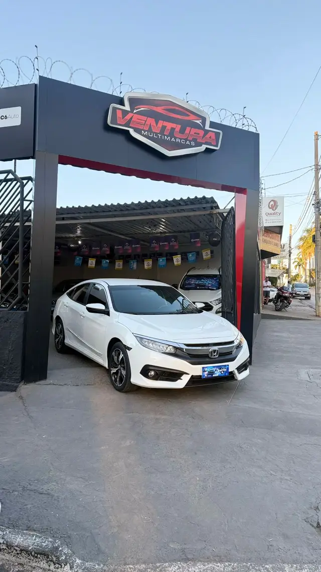 Carro Honda Civic 2017 EX 2.0 i-VTEC CVT