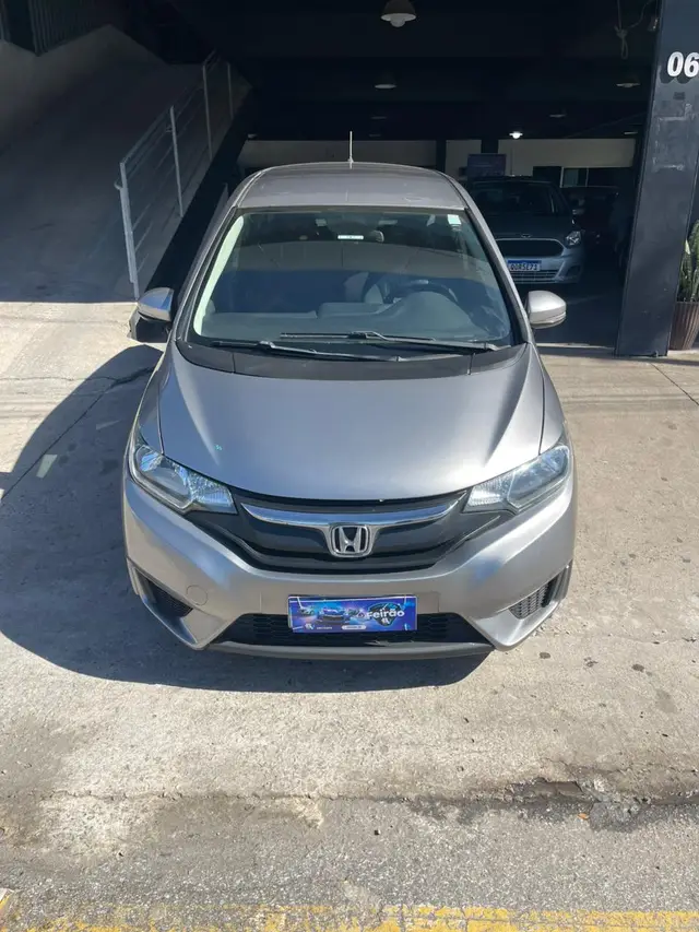 Carro Honda Fit 2015 1.5 16v LX (Flex)