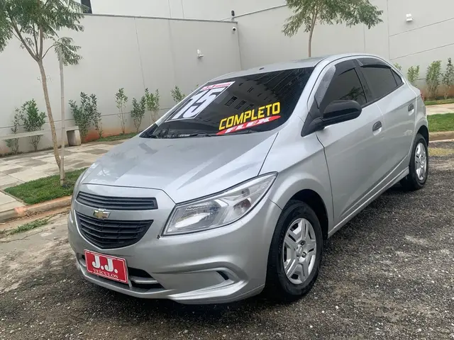 Carro Chevrolet Onix 2015 1.0 LS SPE/4