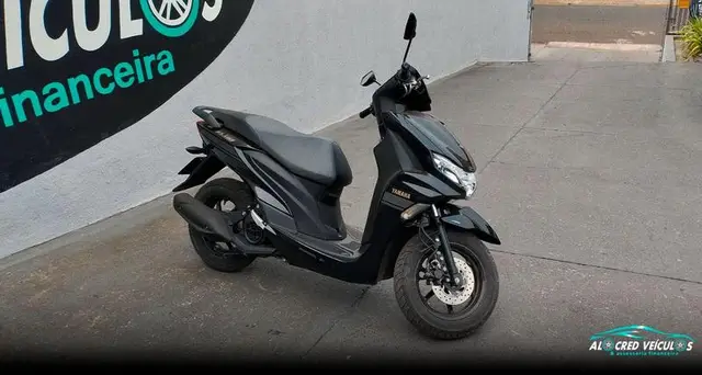 Moto Yamaha Fluo 2023 ABS
