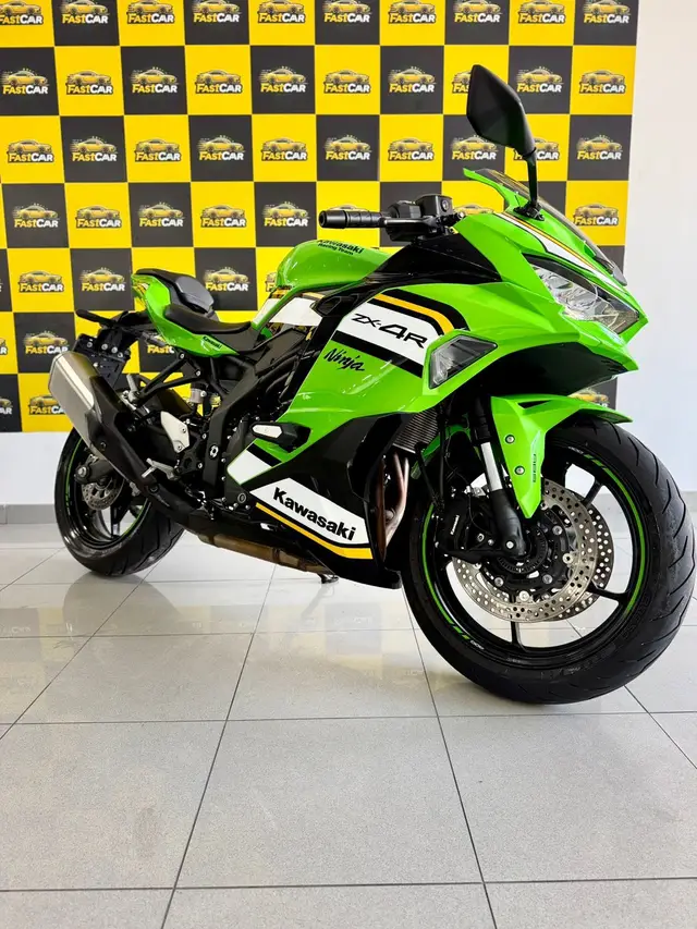 Moto Kawasaki Ninja 2025 ZX-6R
