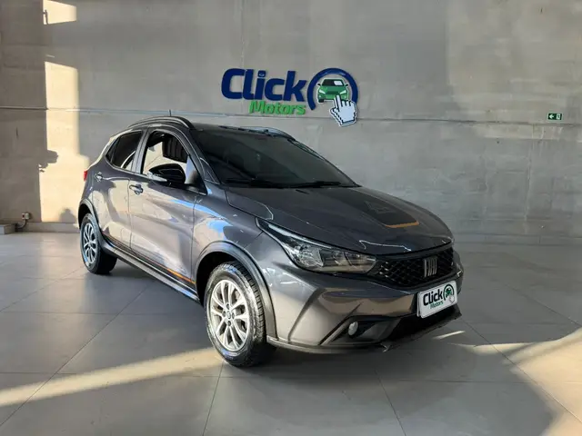 Carro Fiat Argo 2024 Trekking 1.3