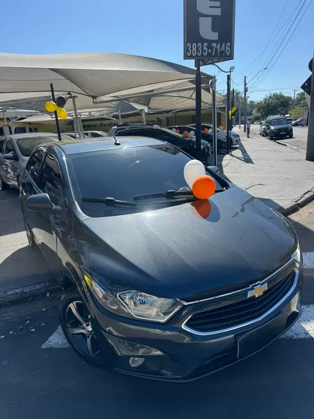 Carro Chevrolet Onix 2019 1.4 LTZ SPE/4 (Aut)