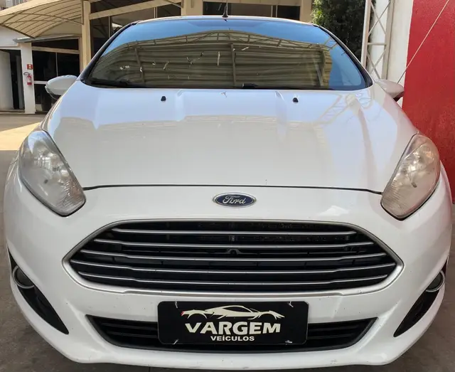 Carro Ford New Fiesta Hatch 2015 New Fiesta SE 1.5 16V