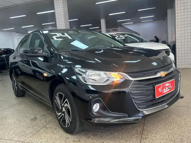 Carro Chevrolet Onix Plus 2024 LT 1.0