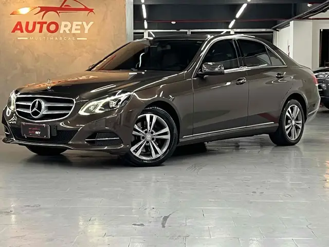 Carro Mercedes-Benz Classe E 2014 E 250 Avantgarde 2.0 CGI Turbo