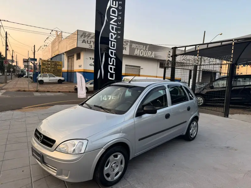 Chevrolet Corsa Hatch 1.8 (Flex)