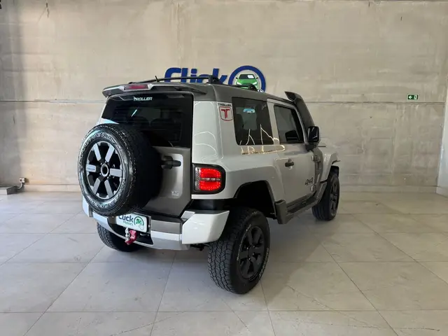 Carro Troller T4 2015 3.2 XLT Diesel