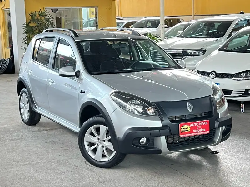Renault Sandero Stepway 1.6 8V (Flex)