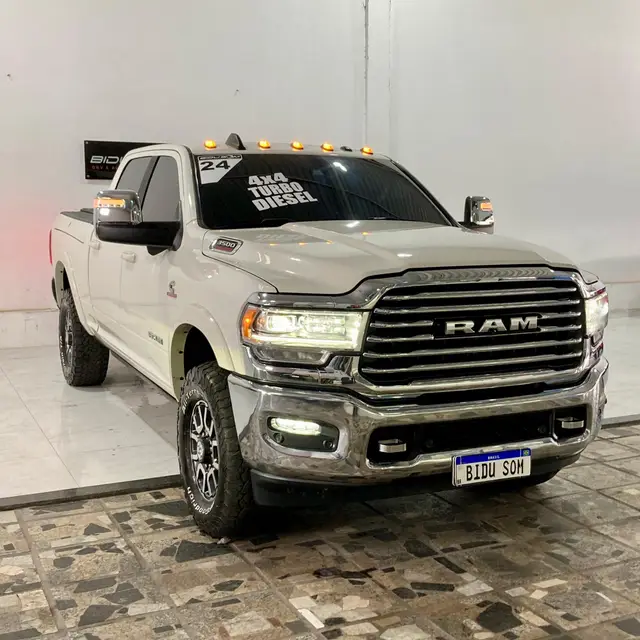 Carro RAM 3500 2024 Limited Longhorn 6.7 4x4