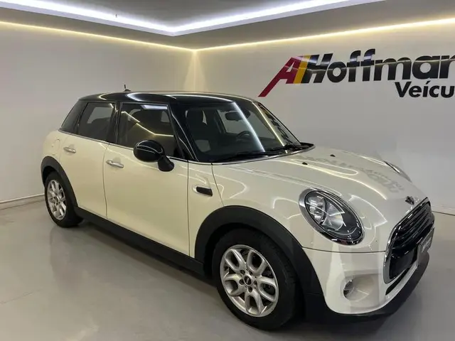Carro MINI Cooper 2016 1.5 (Aut) 4p